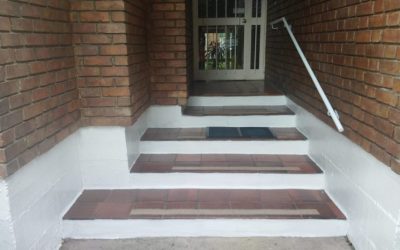 Pasamanos y Antideslizantes